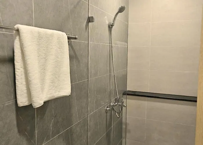 Apartment Nha Cua Chip